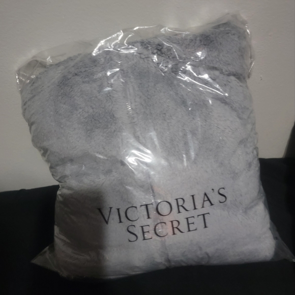 Victoria's Secret PINK Teddy Fleece - Picture 6 of 7